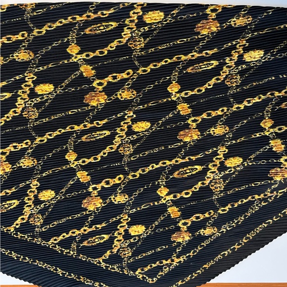Zara Pleated Head or Neck Scarf Black and Gold Chain Print - Picture 1 of 7